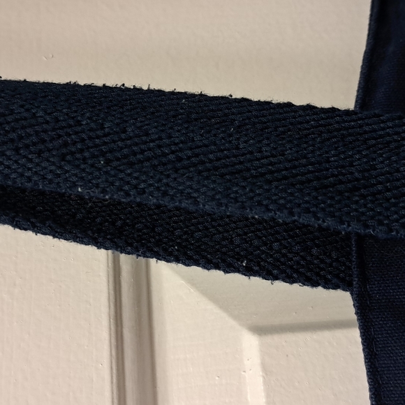 AEROPOSTLE FLANNEL TOTE - Picture 3 of 12